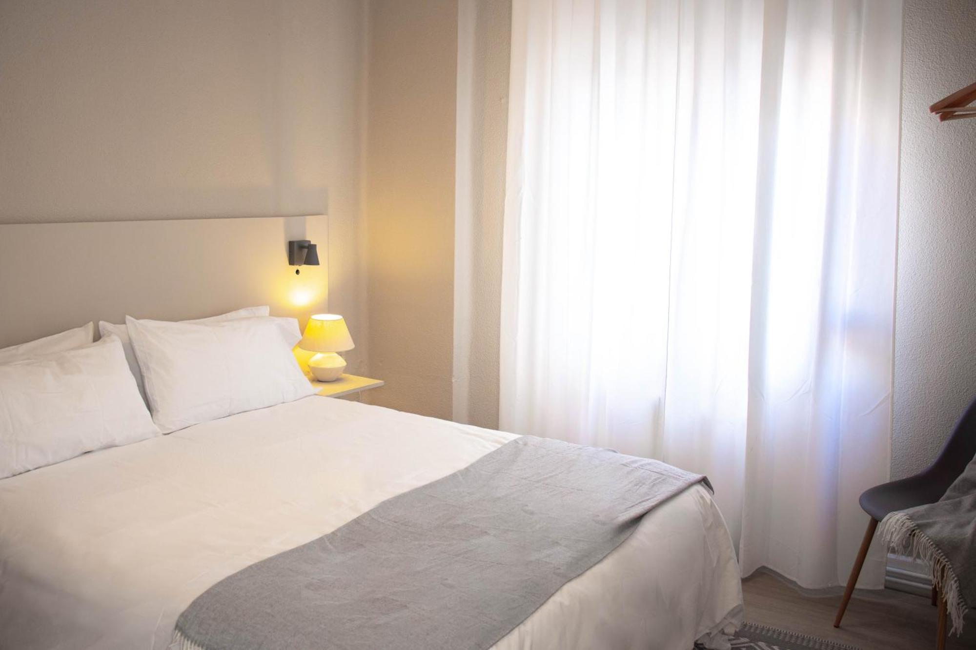 Apartamentos อัลบาเซเต ภายนอก รูปภาพ